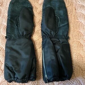 Kombi Black Vintage Snowmobile gloves/mittens Men’s medium